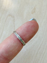 Load image into Gallery viewer, SZ // 7 Australian Opal Ring