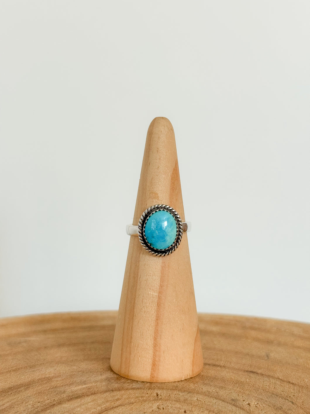 SZ // 8 Turquoise Ring