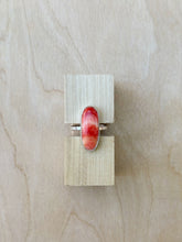 Load image into Gallery viewer, SZ // 7 Spiney Oyster Shell Ring
