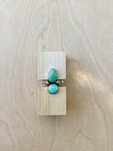 Load image into Gallery viewer, SZ // 7 Turquoise Double Stone Ring

