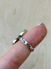 Load image into Gallery viewer, SZ // 7 Turquoise Double Stone Ring
