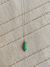Load image into Gallery viewer, Manhatten Green Turquoise Necklace
